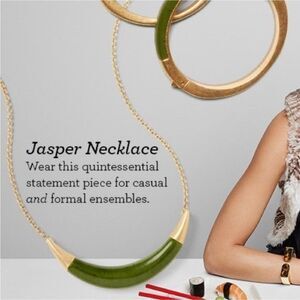 Cabi Statement Necklace Green Jasper Gold Tone Crescent Horn Grecian 22 24 Inch